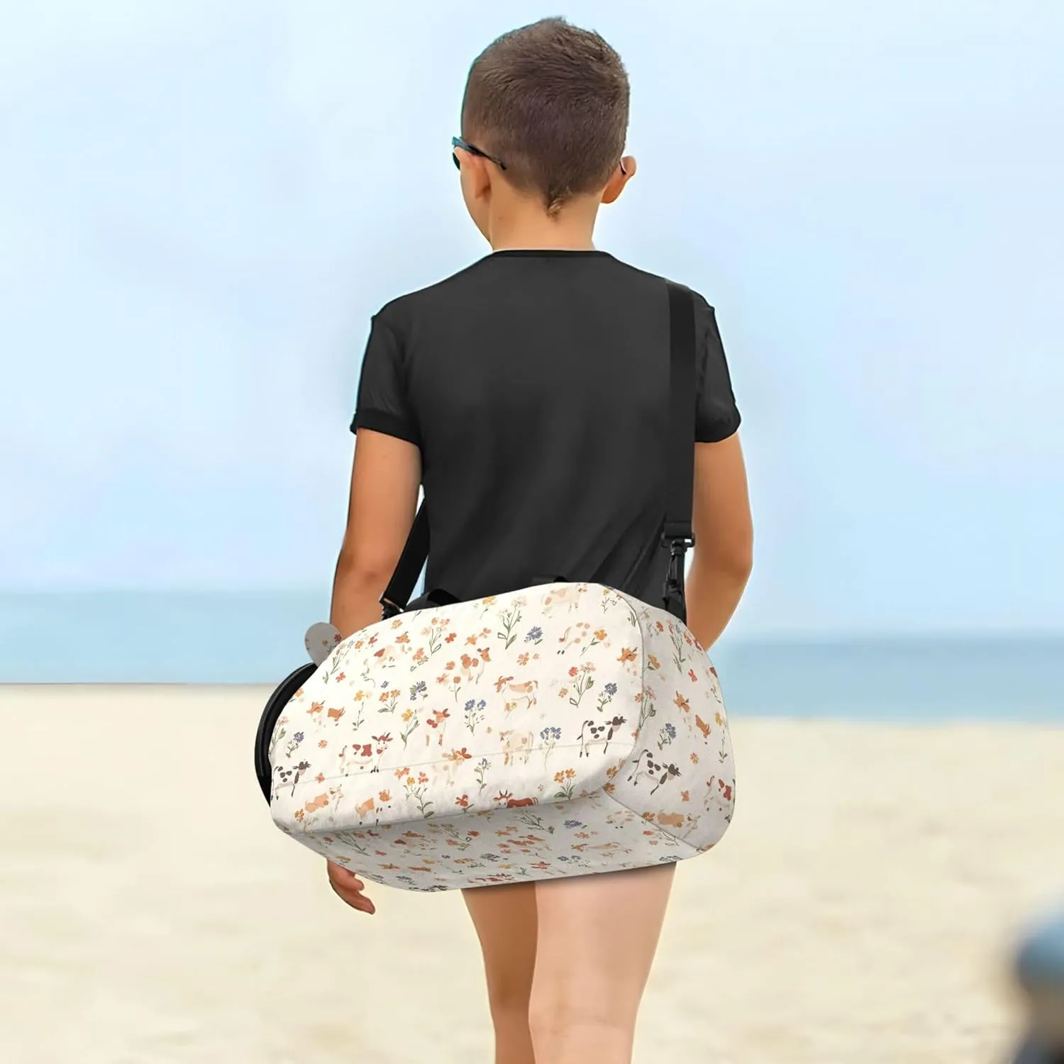 Cute Cow Beige Girl's Gym Duffel Bag with Shoes Compartment Large Capacity Travel Duffel with Adjustable Strap for Boys and Girls