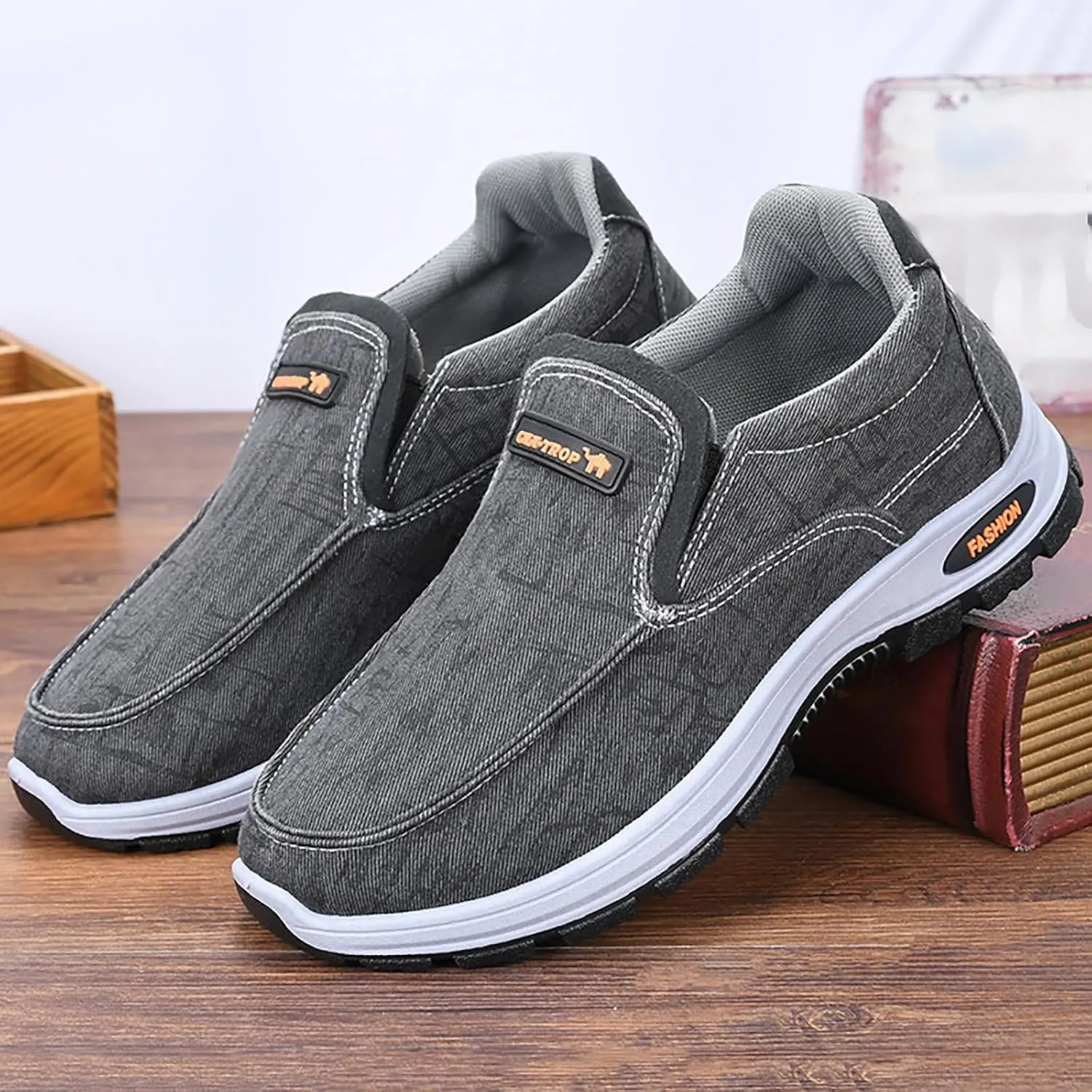 Memory Foam Versatile Shoes for Men Portable Non Slip Fitness Workout Shoe Casual Soft Flat Soled Walking Shoes