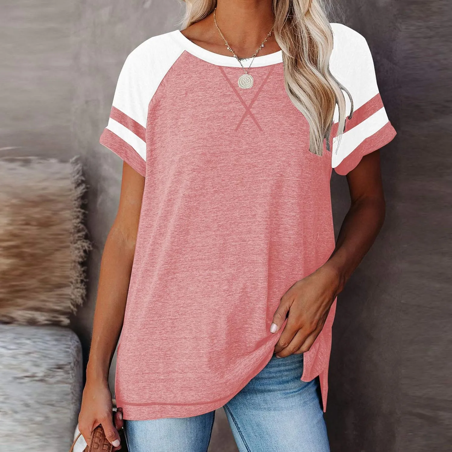 Women's Fashion Casual Crewneck Color Block T Shirts Loose Fit Tee Shirts Blouses 2025 Fashion Shirts Workout Tee