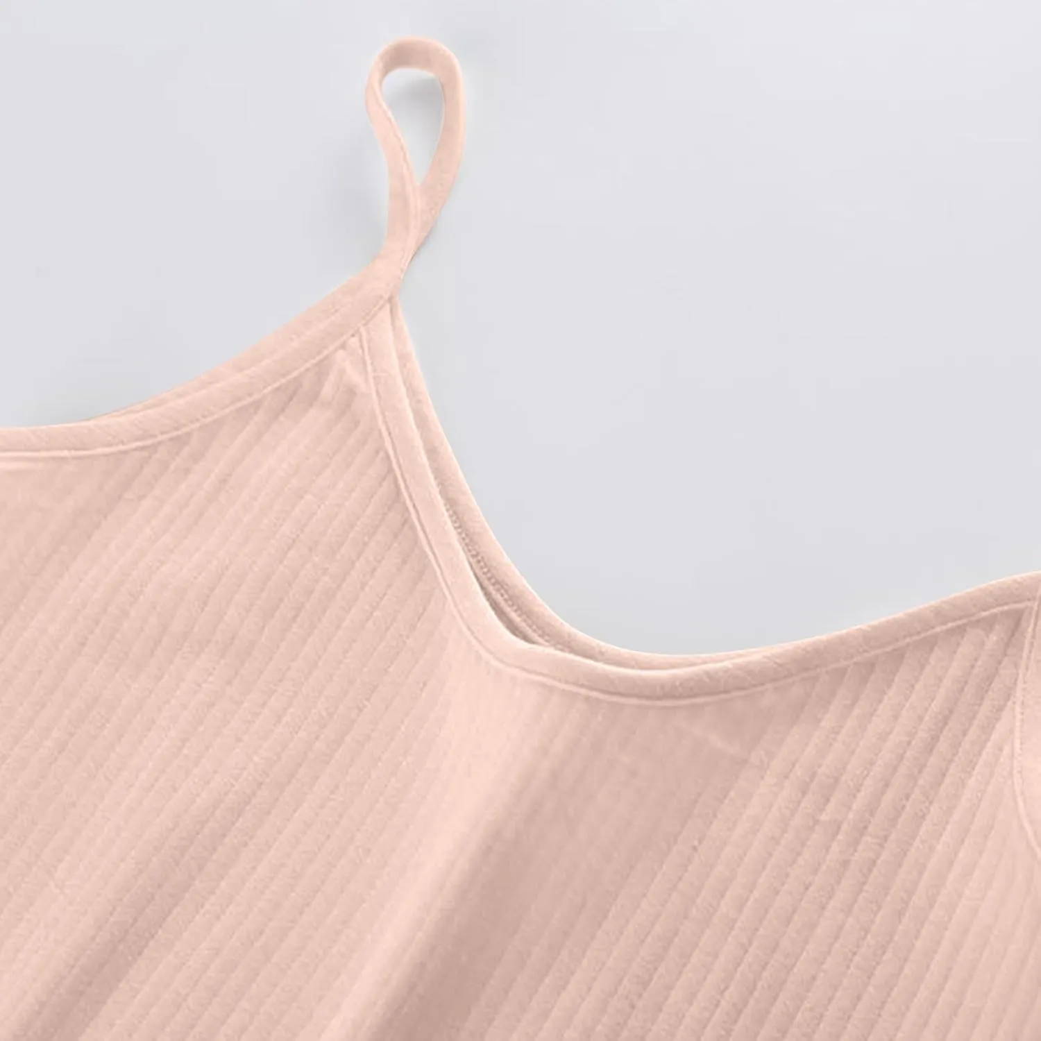 Women's Sleeveless Tank Top Slim-Fit Knit V-Neck Layering Cami Shirts Casual Vest Blouse Basic Tees Undershirts